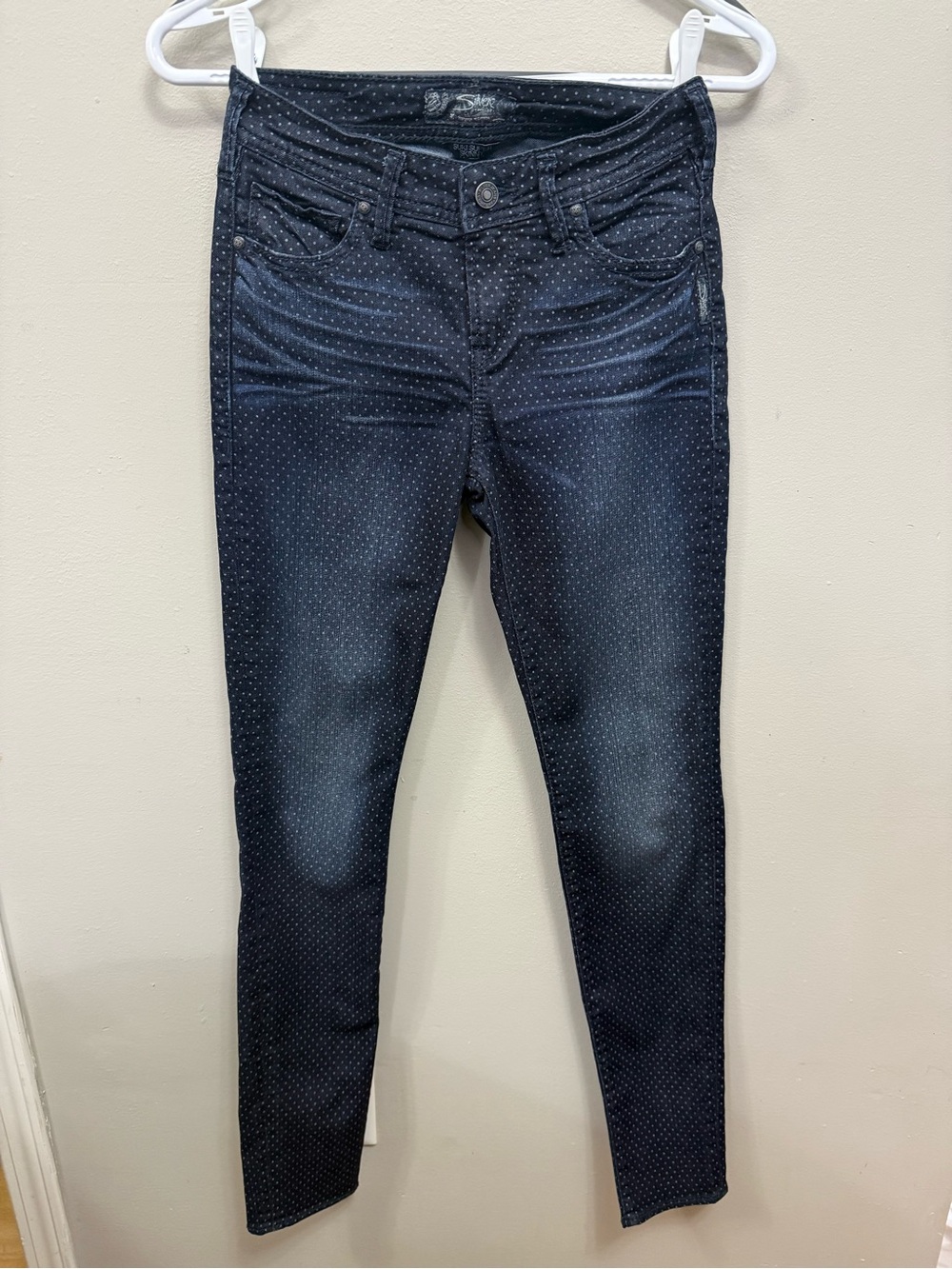 Silver Suki Super Skinny Dark Blue Polka Dot Skinny Jeans for Women W25/L31